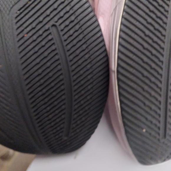 Adidas Women's Soft Pink Athletic Shoes - Picture 4 of 4